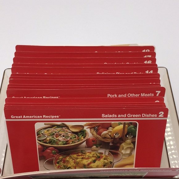 Vintage Great American Recipes Cards in Plastic Storage Box - Picture 3 of 16